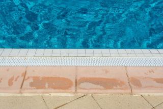 Installer un chauffage piscine soi-même : guide pas à pas